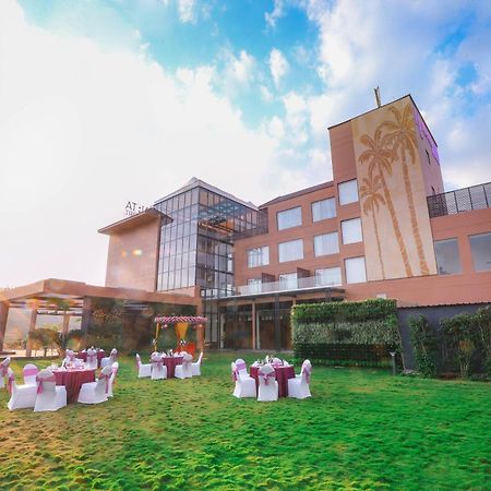 Regenta Resort Belagavi Esterno foto