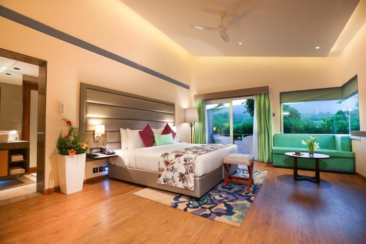 Regenta Resort Belagavi Esterno foto
