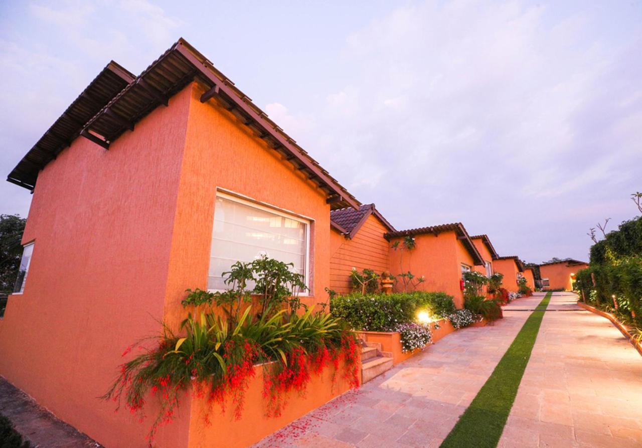 Regenta Resort Belagavi Esterno foto