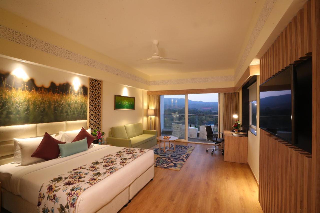 Regenta Resort Belagavi Esterno foto